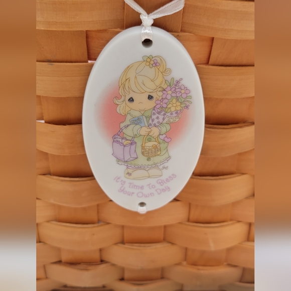 VINTAGE 1989 Precious Memories God loves a cheerful giver Ronnie WITH BASKET - Picture 4 of 15